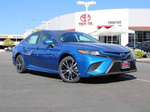 New 2020 Toyota Camry SE